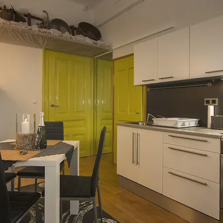 Apartment Urban Dreams
