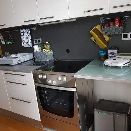 Urban Dreams Apartment *